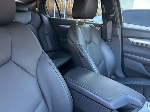 Used 2023 Cadillac CT5 Premium Luxury image 9