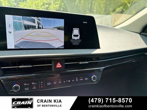 Used 2024 Kia EV6 Light RWD image 20