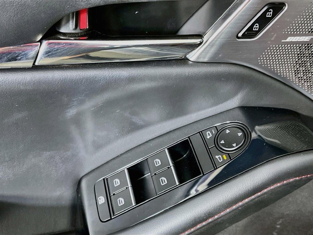 Used 2022 MAZDA MAZDA3 s FWD image 25