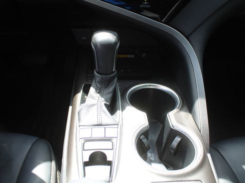 Used 2023 Toyota Camry XLE image 32