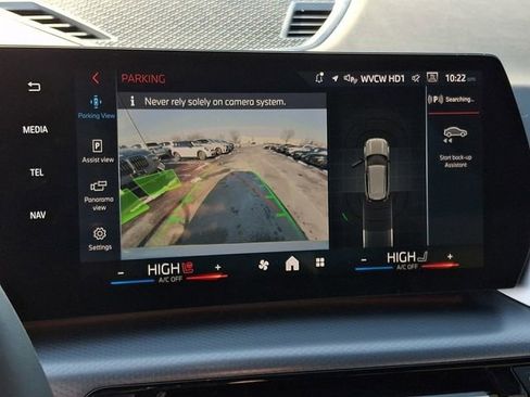 Certified 2025 BMW X1 M35i w/ Shadowloine Package image 23