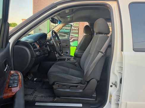 Used 2008 Chevrolet Tahoe LT w/ Convenience Package 1 RWD image 16