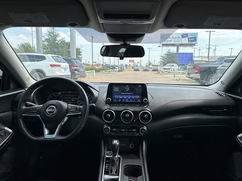 Used 2024 Nissan Sentra SR image 13