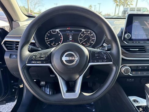 Certified 2024 Nissan Altima 2.5 SV image 27