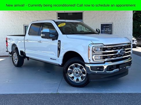 Used 2025 Ford F250 Lariat w/ Lariat Ultimate Package AWD/4WD image 1