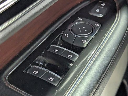 Used 2020 Lincoln Navigator Reserve w/ Equipment Group 208A Reserve image 20