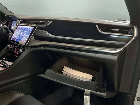 Used 2023 Jeep Grand Cherokee Overland w/ Luxury Tech Group IV image 87