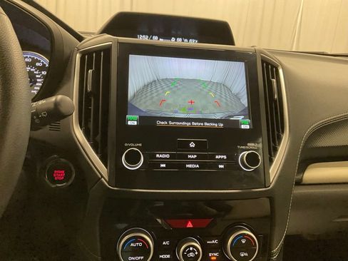 Used 2024 Subaru Forester Limited w/ Convenience Package image 23