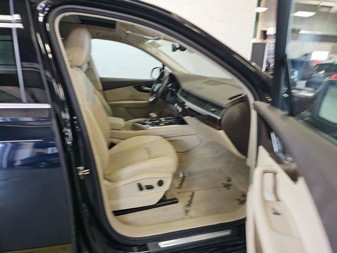 Used 2018 Audi Q7 3.0T Premium Plus AWD/4WD image 13