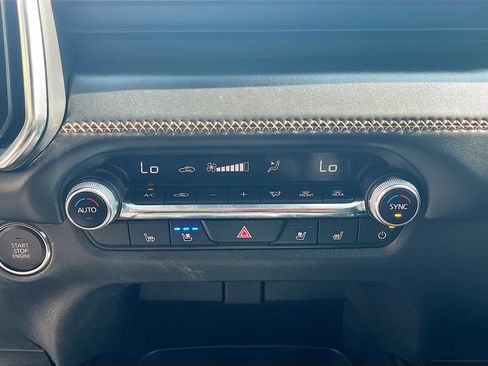 Used 2025 MAZDA CX-50 AWD 2.5 S w/ Weather Package image 16