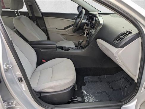 Used 2013 Kia Optima LX w/ Technology Pkg image 20
