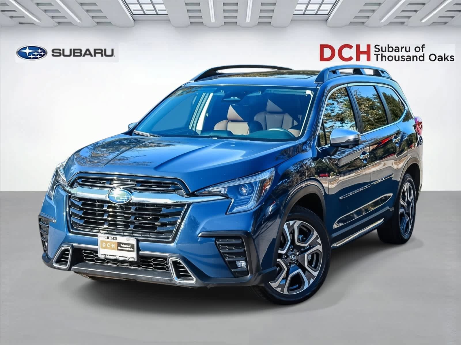 Certified 2023 Subaru Ascent Touring AWD/4WD image 1