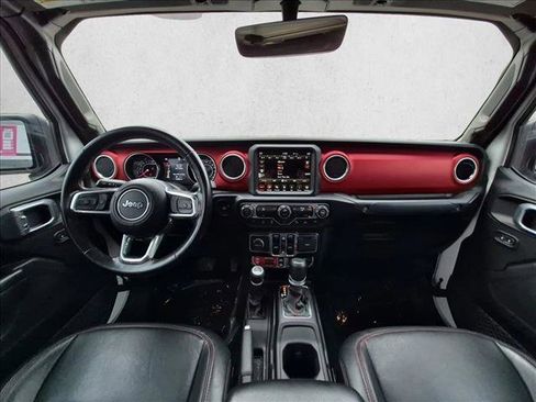 Used 2021 Jeep Gladiator Rubicon AWD/4WD image 15