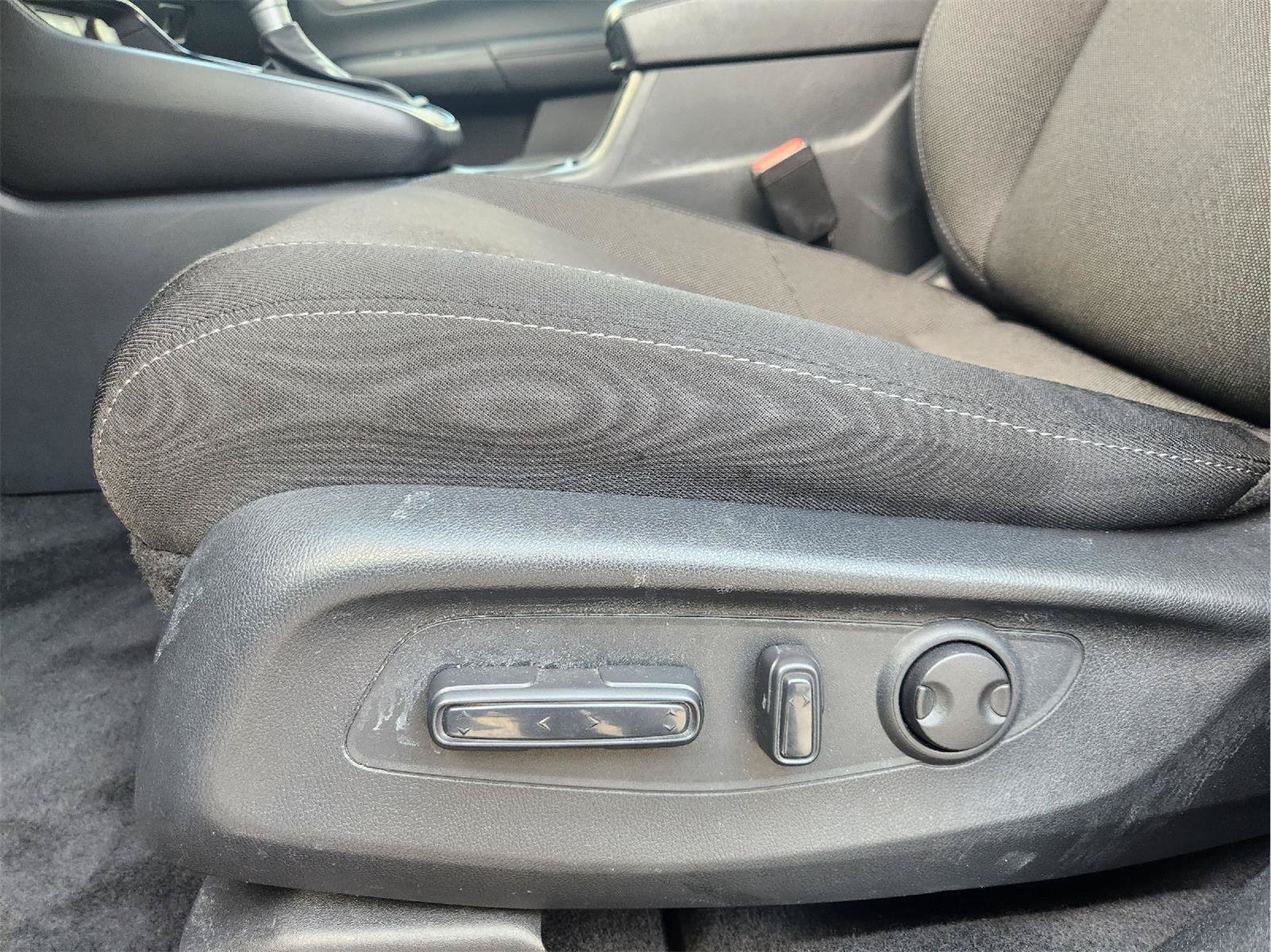 Used 2025 Honda CR-V EX image 24
