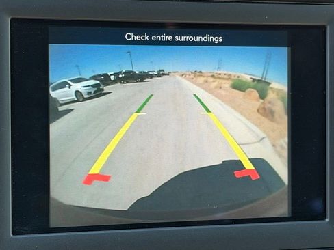 Used 2018 Chrysler Pacifica Touring Plus FWD image 30