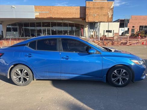 Used 2022 Nissan Sentra SV image 4