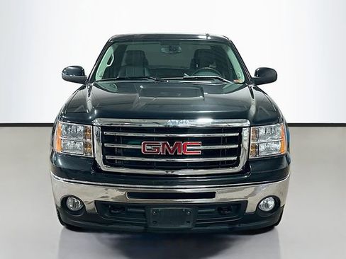 Used 2012 GMC Sierra 1500 SLT w/ Suspension Package, Off-Road image 4