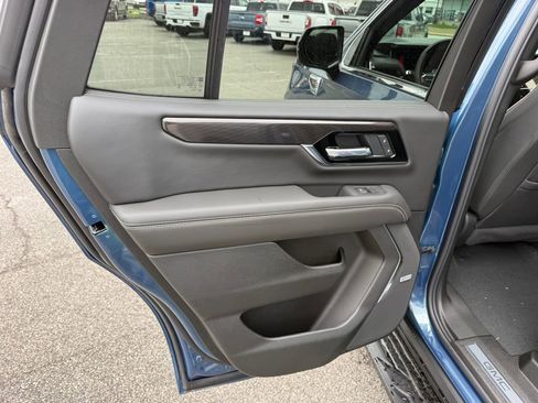 New 2026 GMC Yukon Elevation w/ Elevation Premium Package image 21