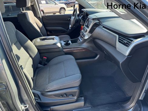 Used 2020 GMC Yukon XL SLE w/ Convenience Package image 26