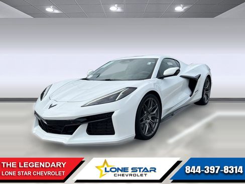 Used 2024 Chevrolet Corvette Z06 image 1