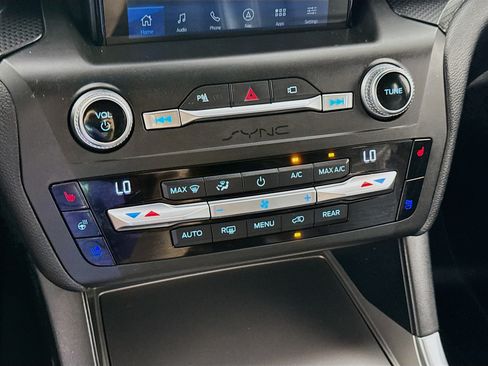 Used 2020 Ford Explorer ST w/ Premium Technology Package AWD/4WD image 19