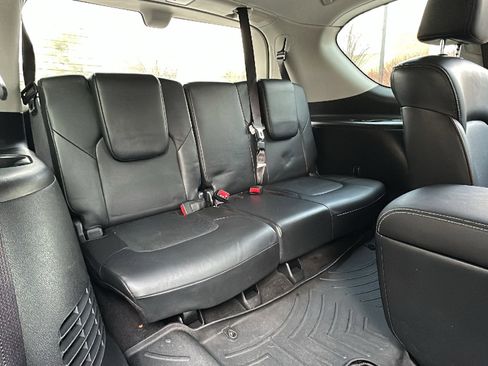 Certified 2019 Nissan Armada Platinum w/ Captain's Chairs Package image 28