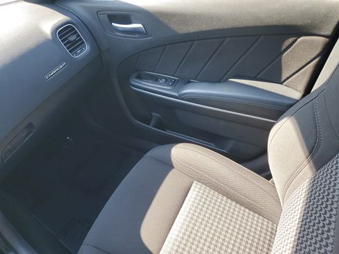 Used 2023 Dodge Charger SXT image 11