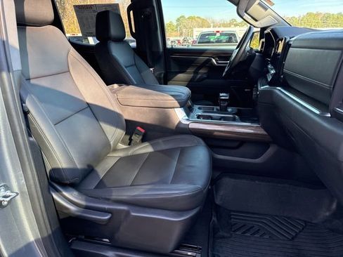 Used 2024 Chevrolet Silverado 1500 LT Trail Boss w/ LT Trail Boss Premium Package image 30