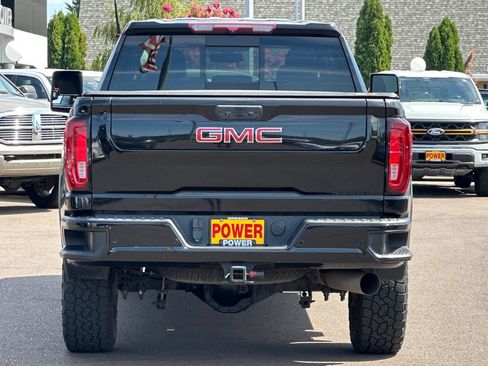 Used 2022 GMC Sierra 3500 AT4 w/ AT4 Preferred Package AWD/4WD image 5