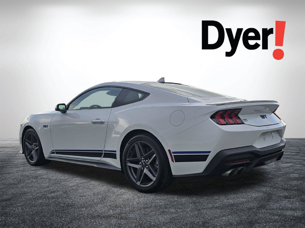 Used 2025 Ford Mustang GT Premium RWD image 6