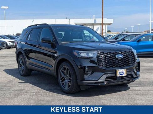 New 2026 Ford Explorer ST-Line image 7