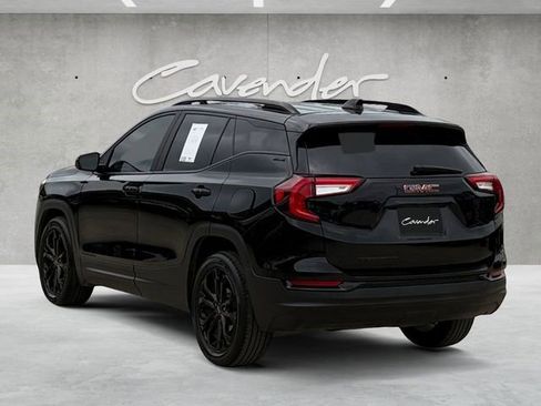 Certified 2022 GMC Terrain SLE w/ Driver Convenience Package FWD image 15