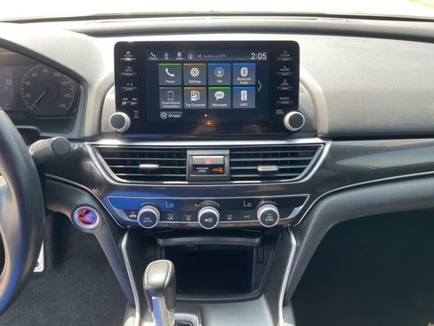 Used 2021 Honda Accord Sport image 15