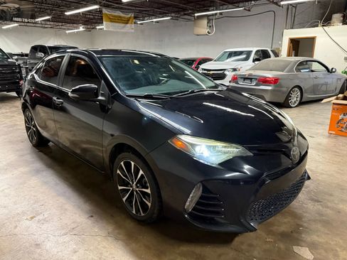 Used 2018 Toyota Corolla SE image 4