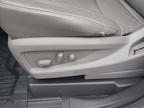 Used 2017 GMC Sierra 1500 SLT w/ SLT Premium Package image 18