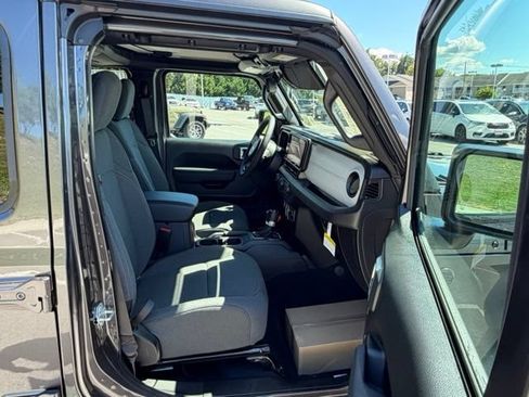 New 2026 Jeep Wrangler Unlimited Sport AWD/4WD image 28
