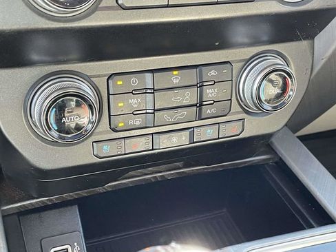 Certified 2020 Ford F150 Limited image 15