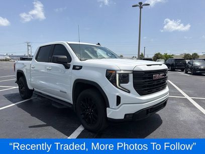 Used 2023 GMC Sierra 1500 Elevation