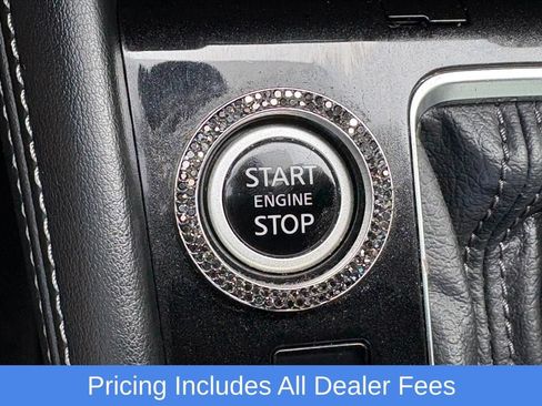 Used 2024 Nissan Kicks SR w/ SR Premium Package FWD image 13