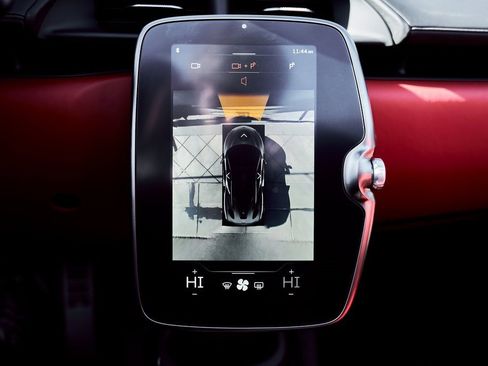 Used 2025 McLaren Artura Spider image 68