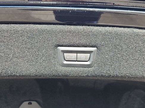 New 2024 BMW i7 xDrive60 image 12