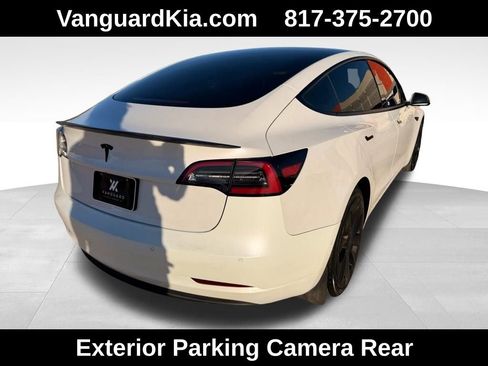 Used 2021 Tesla Model 3 Standard Range Plus image 4