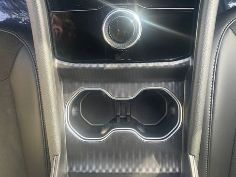 New 2025 Jeep Grand Cherokee L Altitude image 18