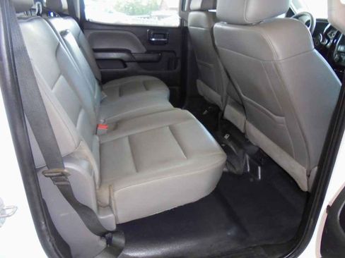 Used 2018 Chevrolet Silverado 3500 W/T w/ WT Convenience Package AWD/4WD image 9