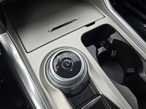 Used 2023 Ford Explorer XLT w/ Equipment Group 202A image 20