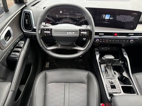 New 2026 Kia Sorento SX FWD image 16