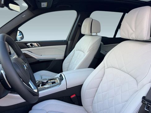 Used 2026 BMW X5 xDrive40i image 4