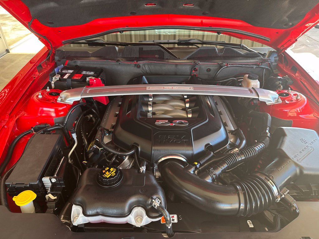 Used 2012 Ford Mustang GT Premium w/ Comfort Pkg RWD image 23