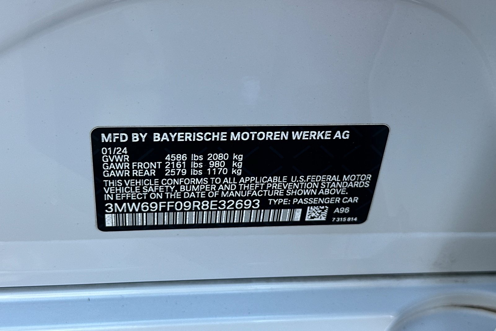 Used 2024 BMW 330i Sedan w/ Convenience Package RWD image 27
