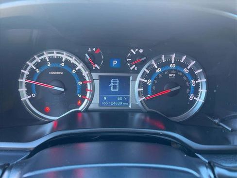 Used 2018 Toyota 4Runner Limited image 10